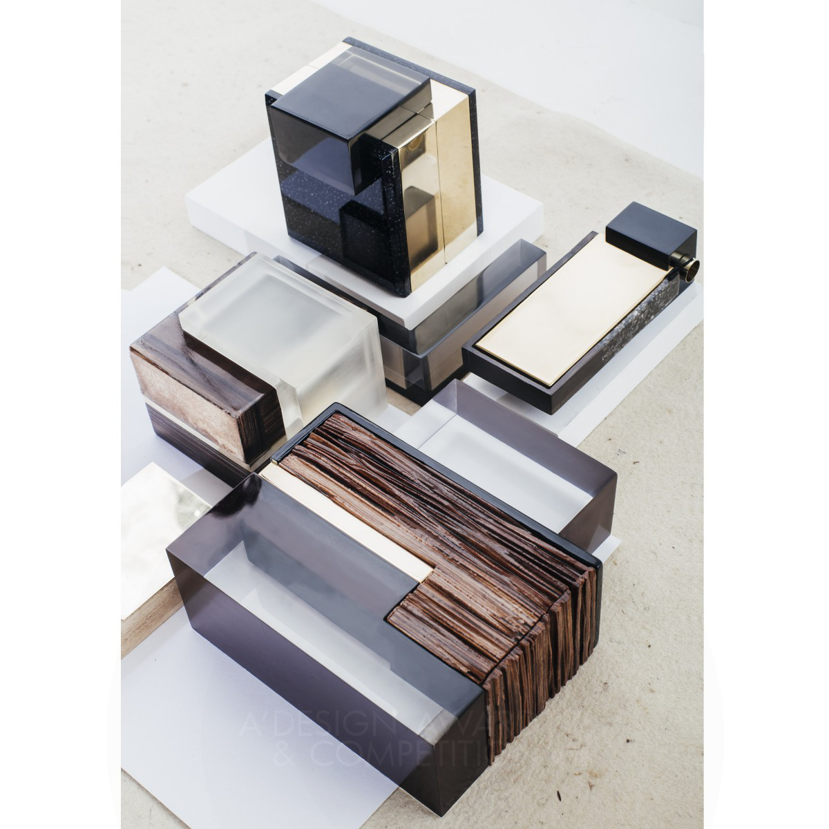 Leather like Wood Multifunctional containers by Elena Tarabakina