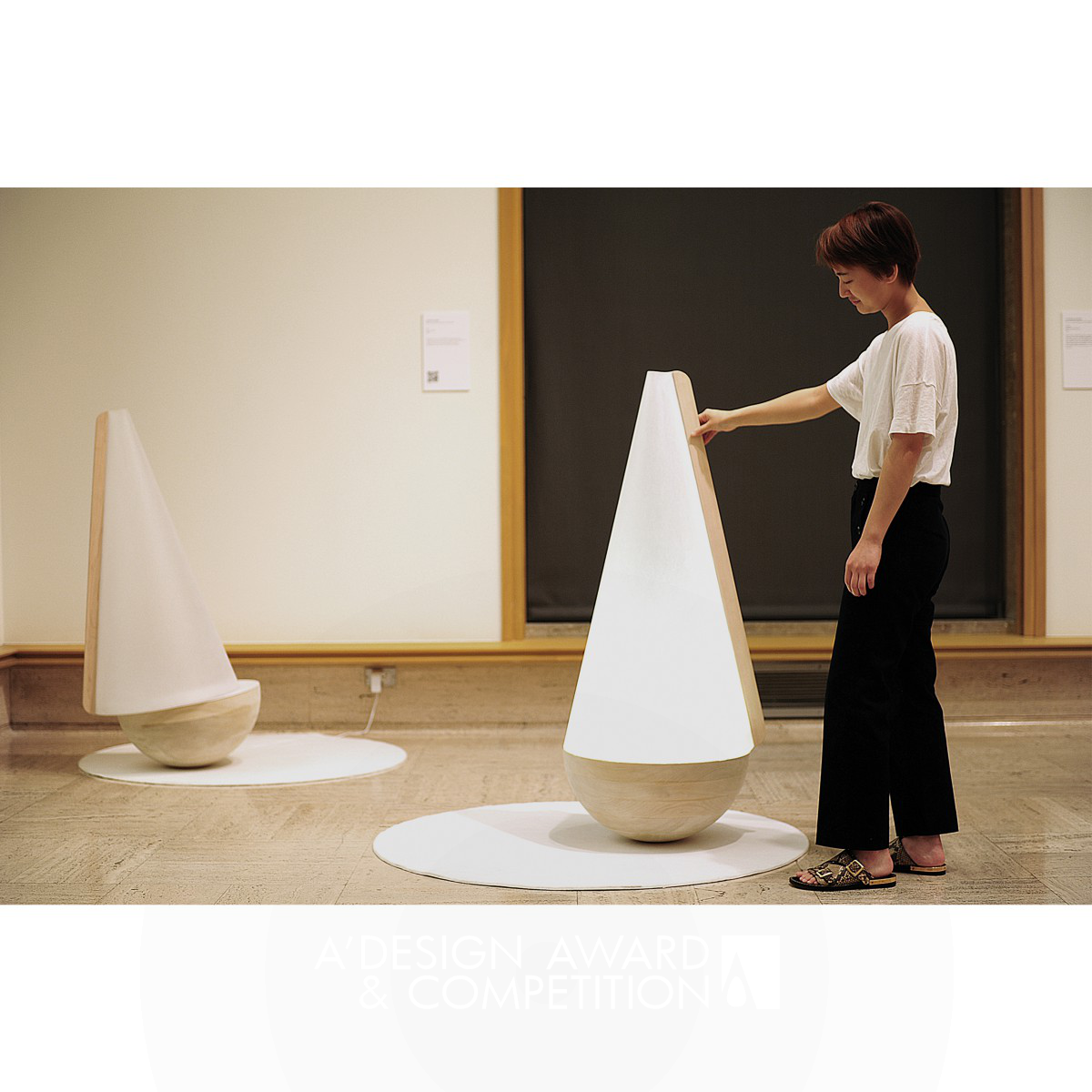 15 degree Interaction Lamp by Chen Yizhou