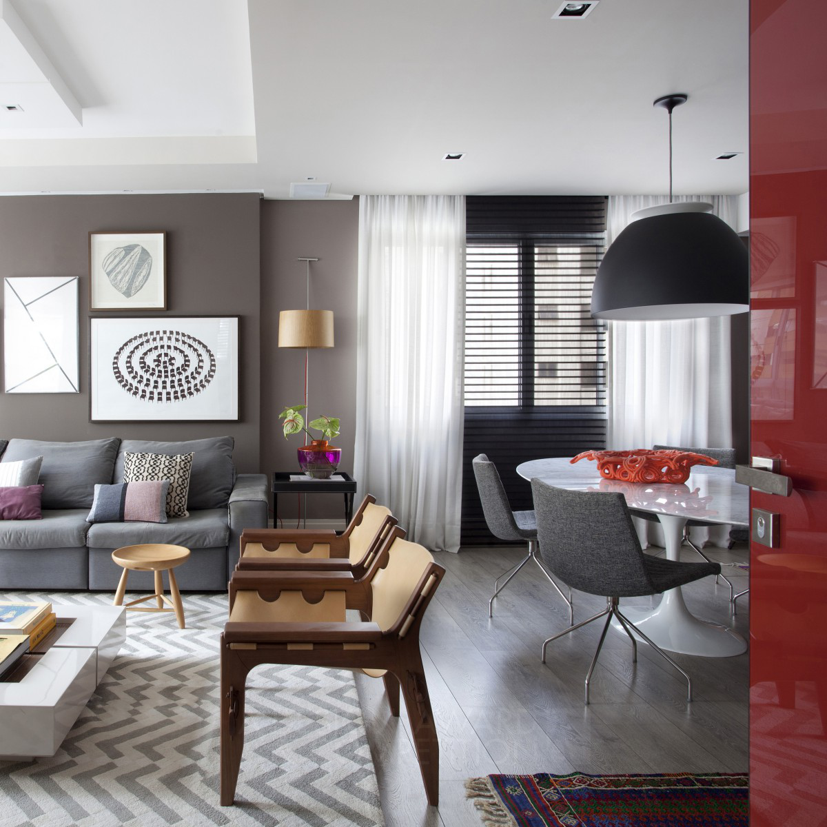 Colorfull Home Interior Design by Juliana Pippi