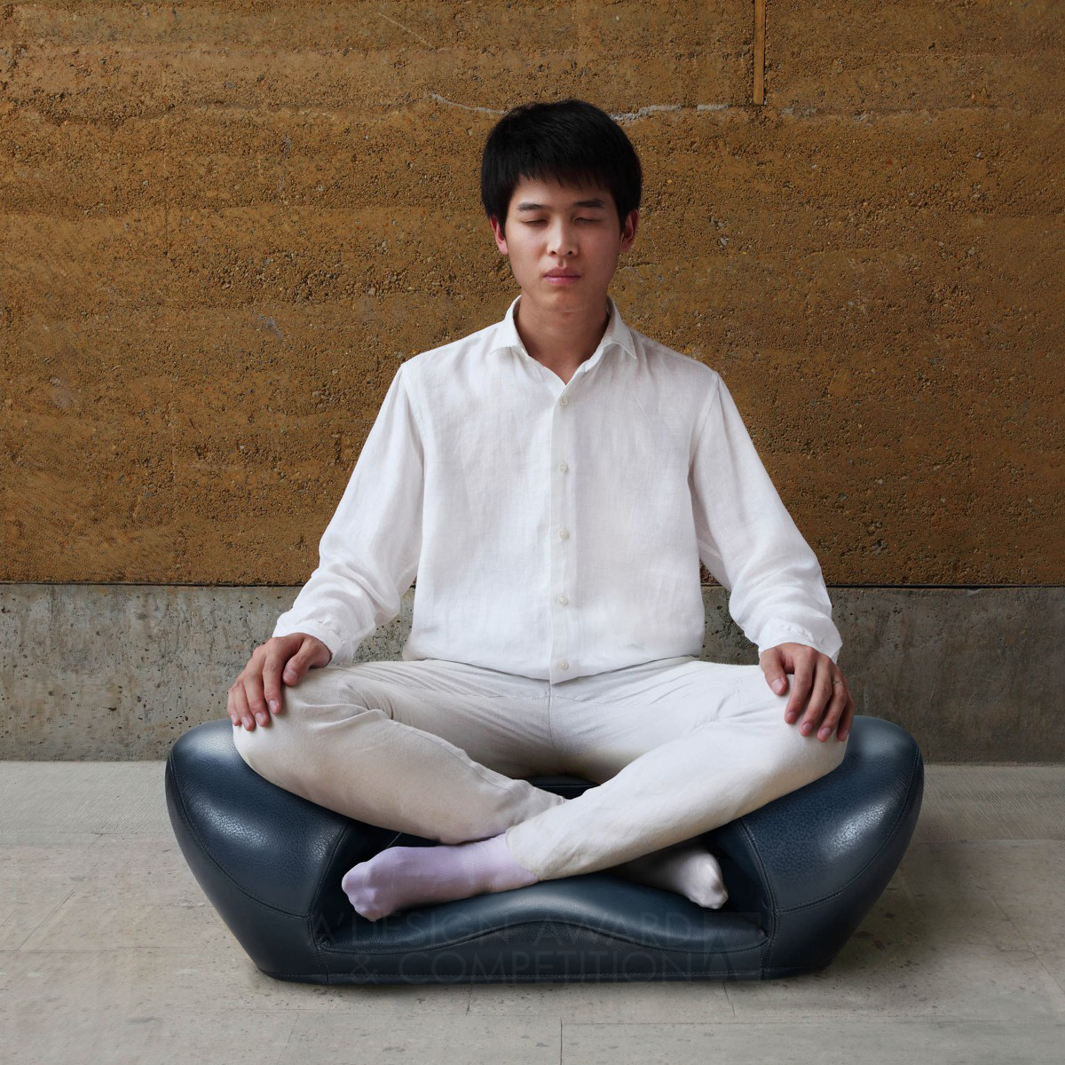Meditation Seat Ware by Gao Fenglin