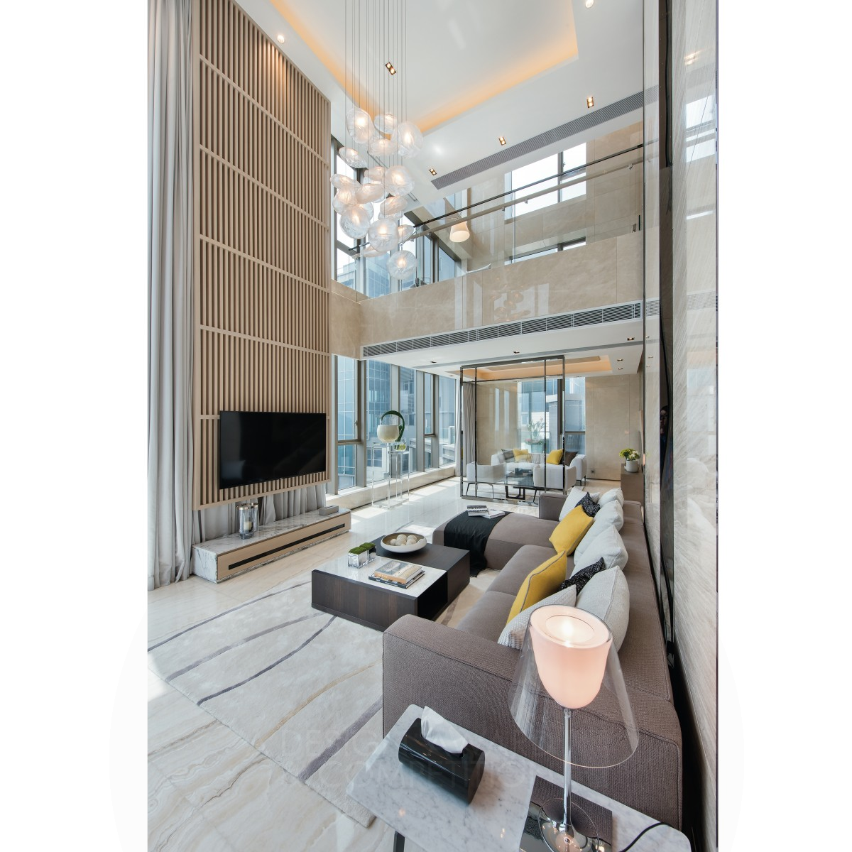 Sensation in Luxury Duplex show flat by Alain Wong