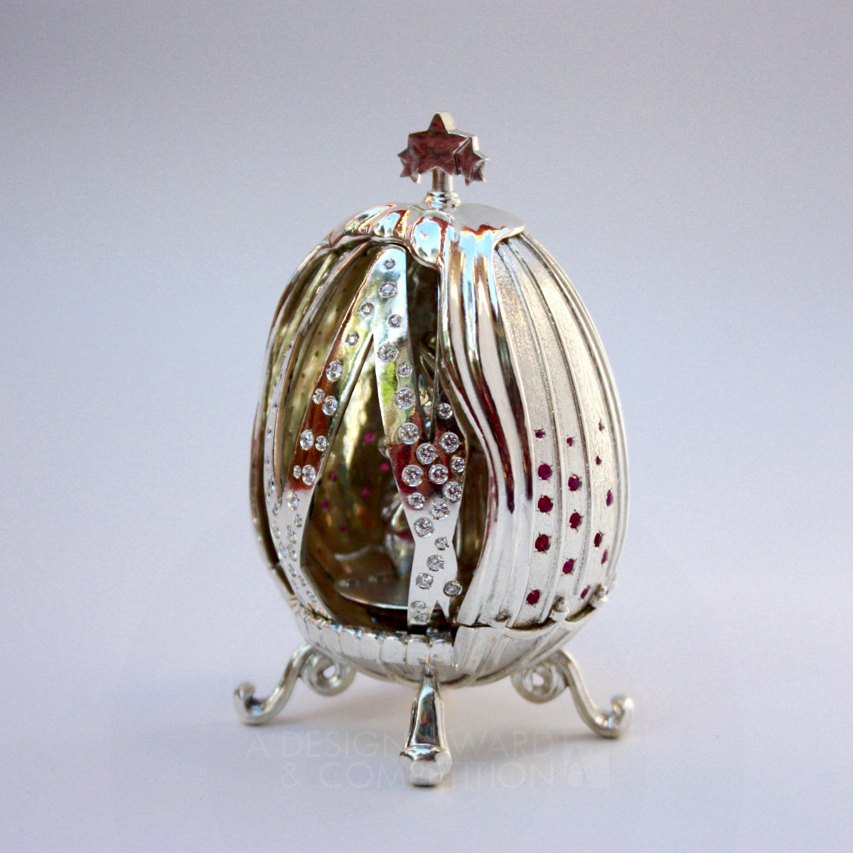Larisa Zolotova Fine Jeweled Egg