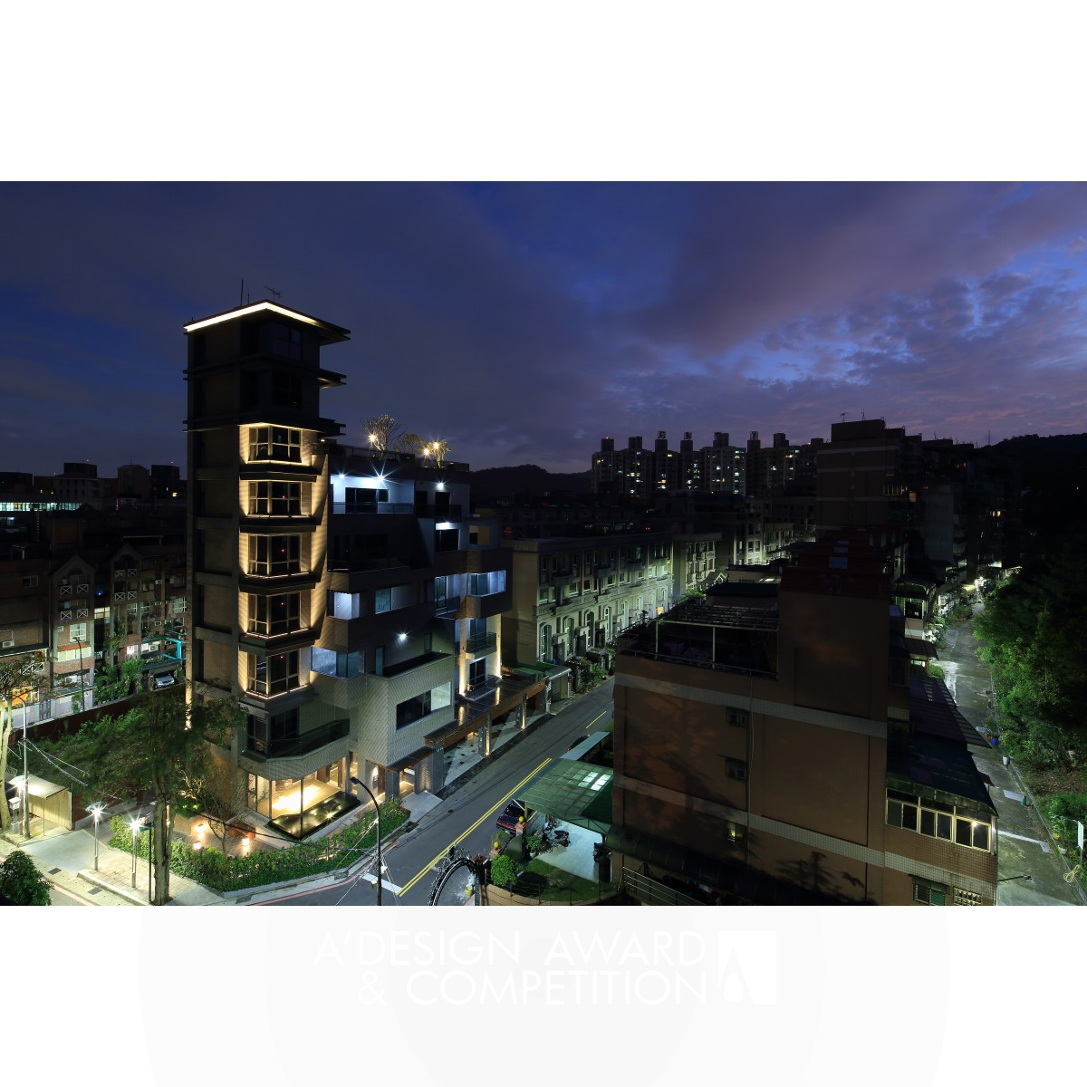 Stacking Blocks: An Elevated Villa Experience