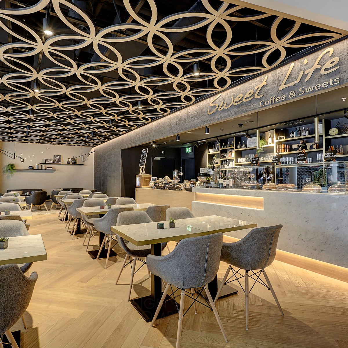 Bronze Winner. Sweet Life by Florian Studer