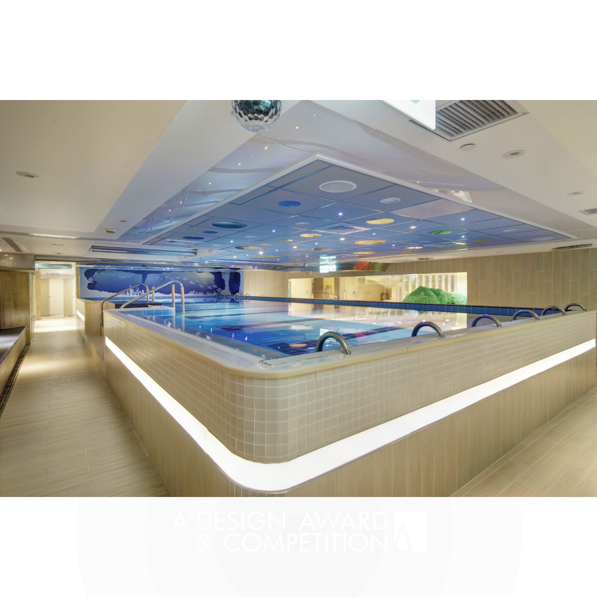 Han Lee Swimming Center