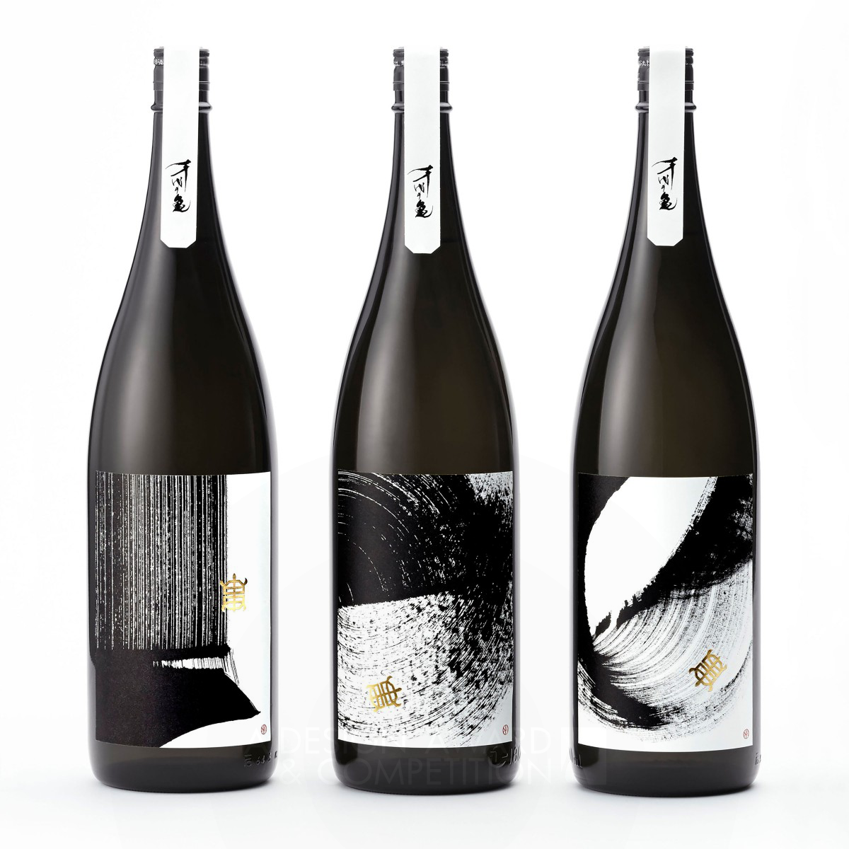 Souryu sake package design by Yoshiki Uchida