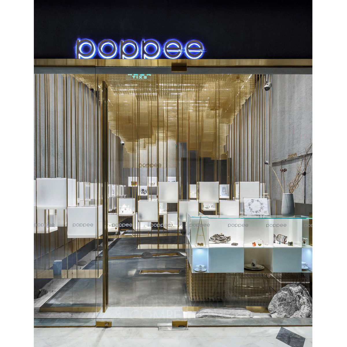 Poppee Retail Space by CHU CHIH-KANG + CHANG HO DESIGN
