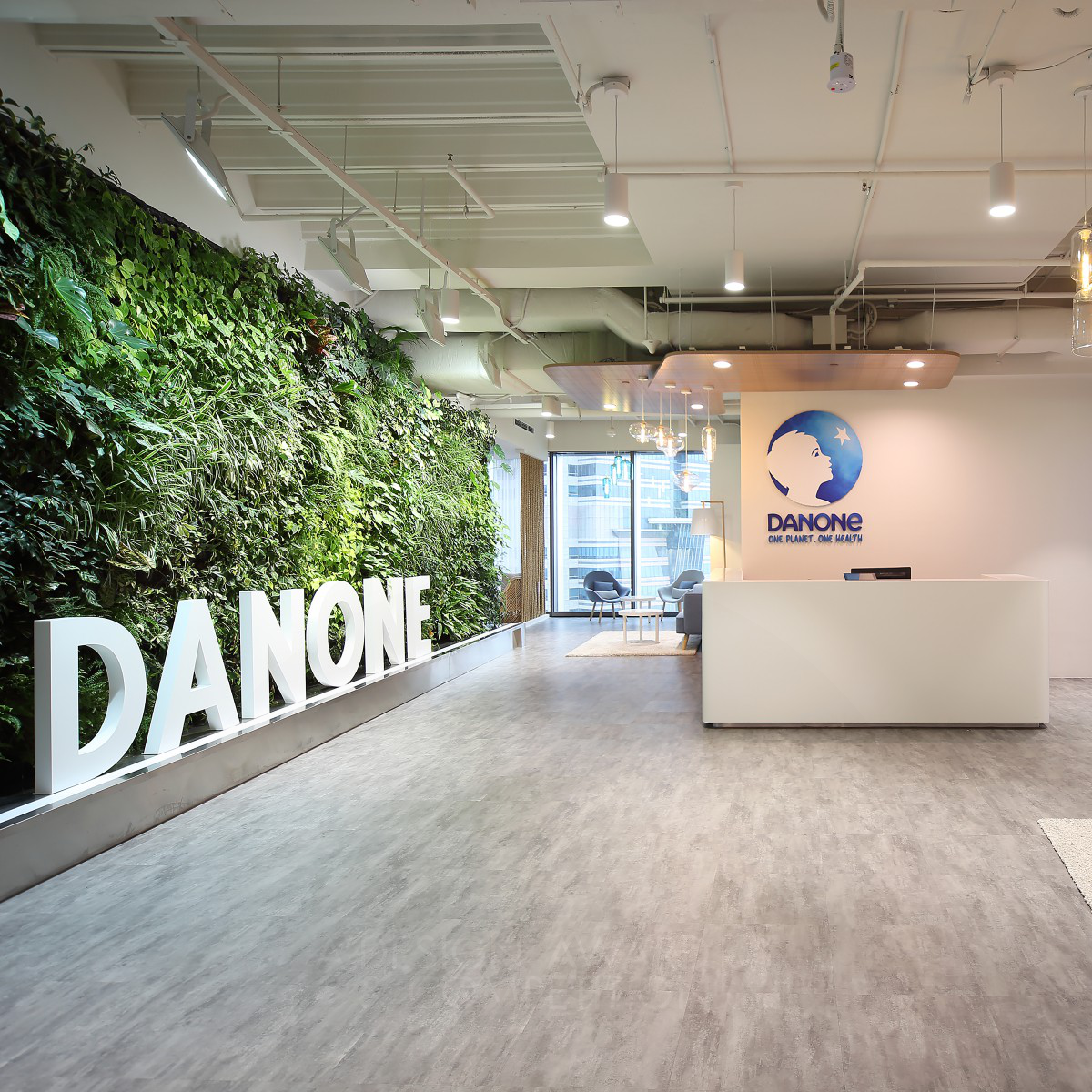 A Truly Sustainable Asian Hub <b>Office Design 