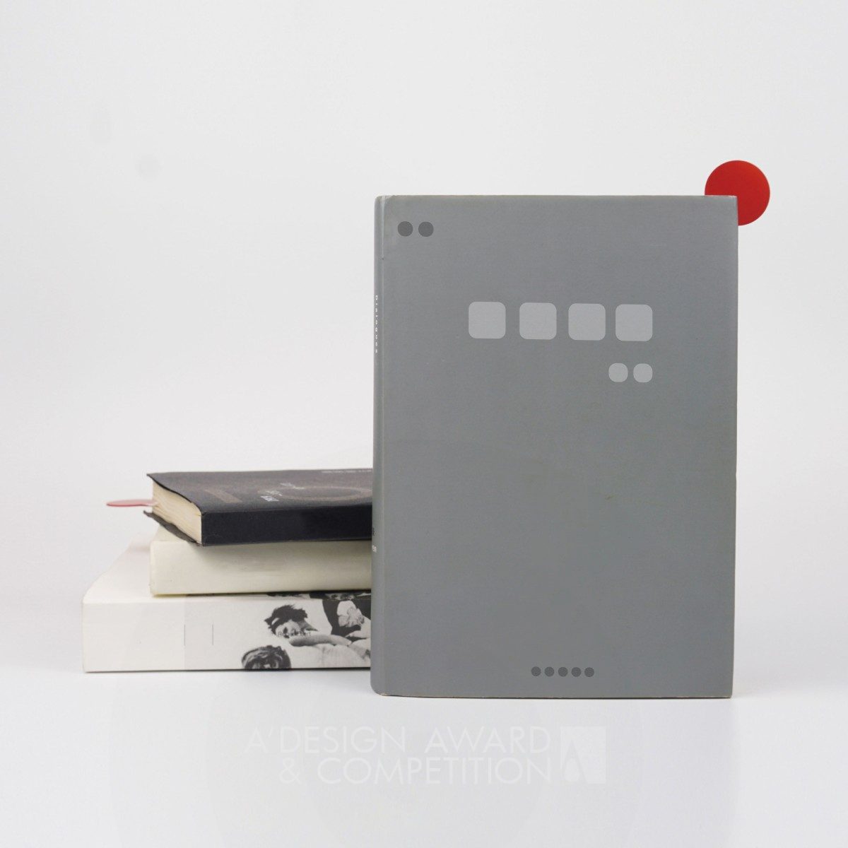 Bronze Winner. Unread Bookmark by Chang Wu