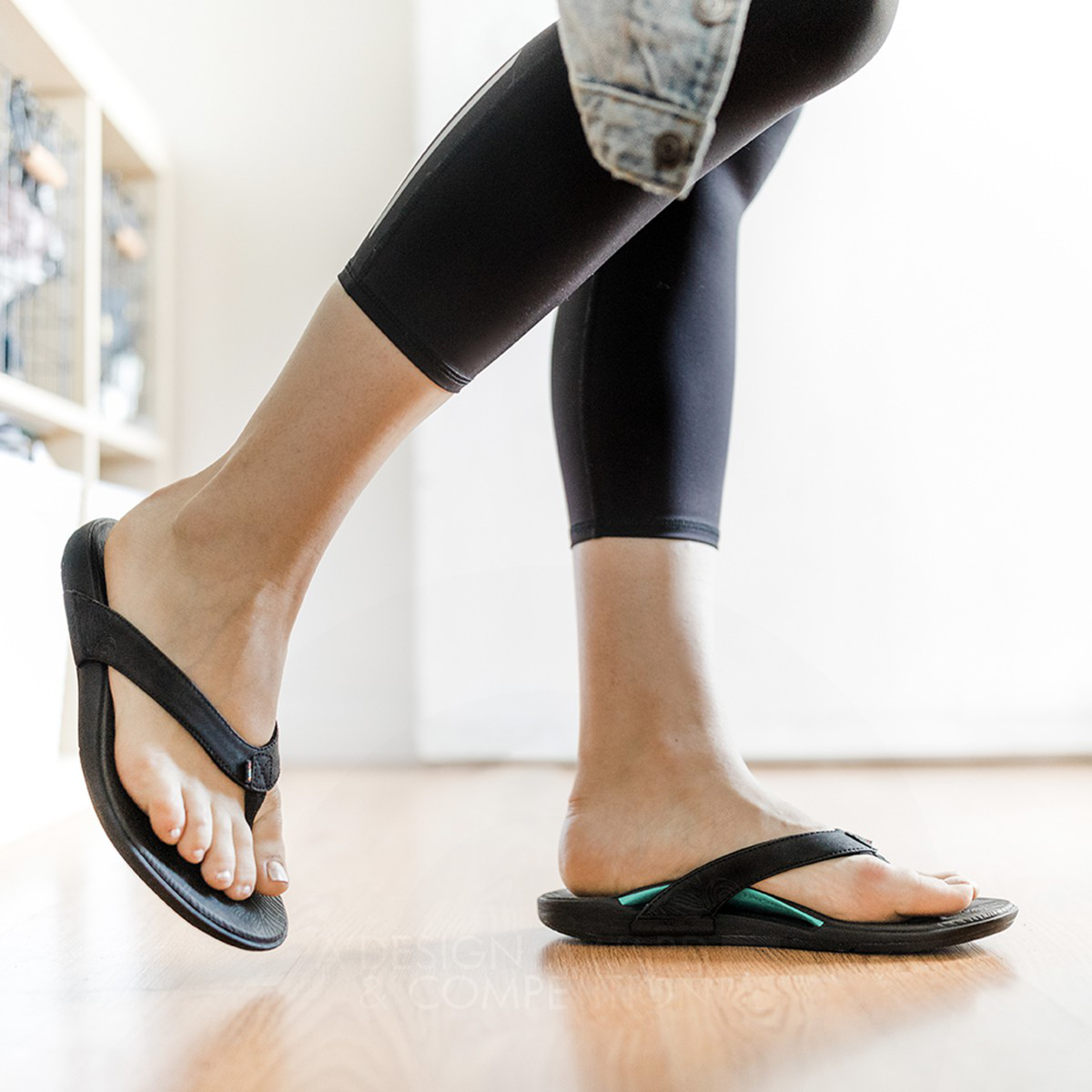 Wiivv Custom Fit Sandal <b>Custom Fit Footwear from you Smartphone