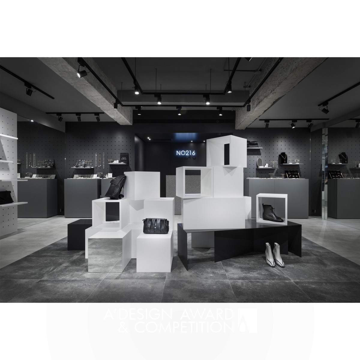 Molding Space Retail Display by STUDIO ONE Iron Interior Space and Exhibition Design Award Winner 2019 