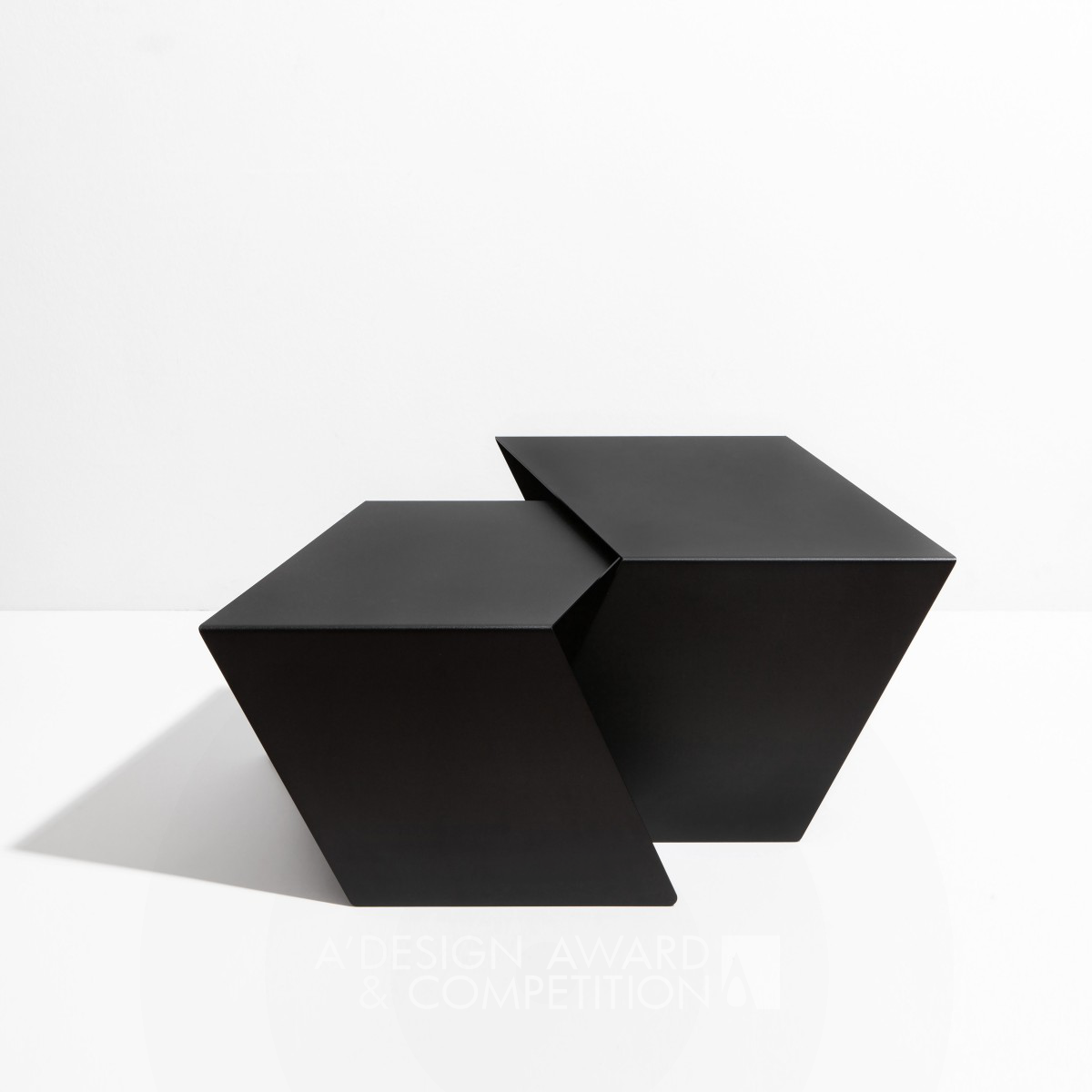 Stalk Side Table by Diogo Pinelli