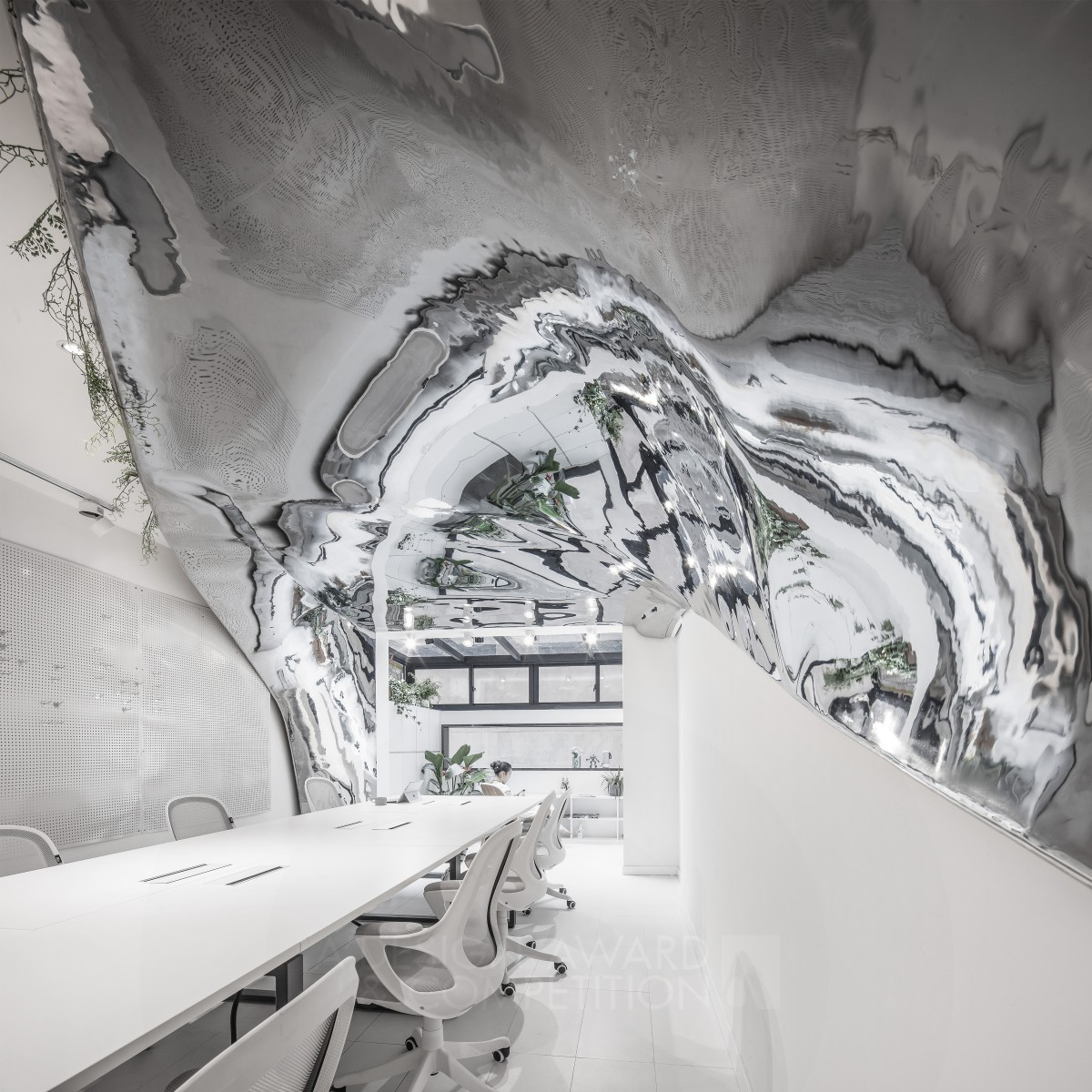 Studio with Mirror Bridge Studio by Jinrui Liu Platinum Interior Space and Exhibition Design Award Winner 2020 