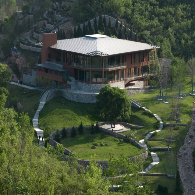 Shijiazhuang Ander Memorial Park