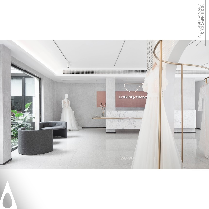 Michelle Zhou Sheneve