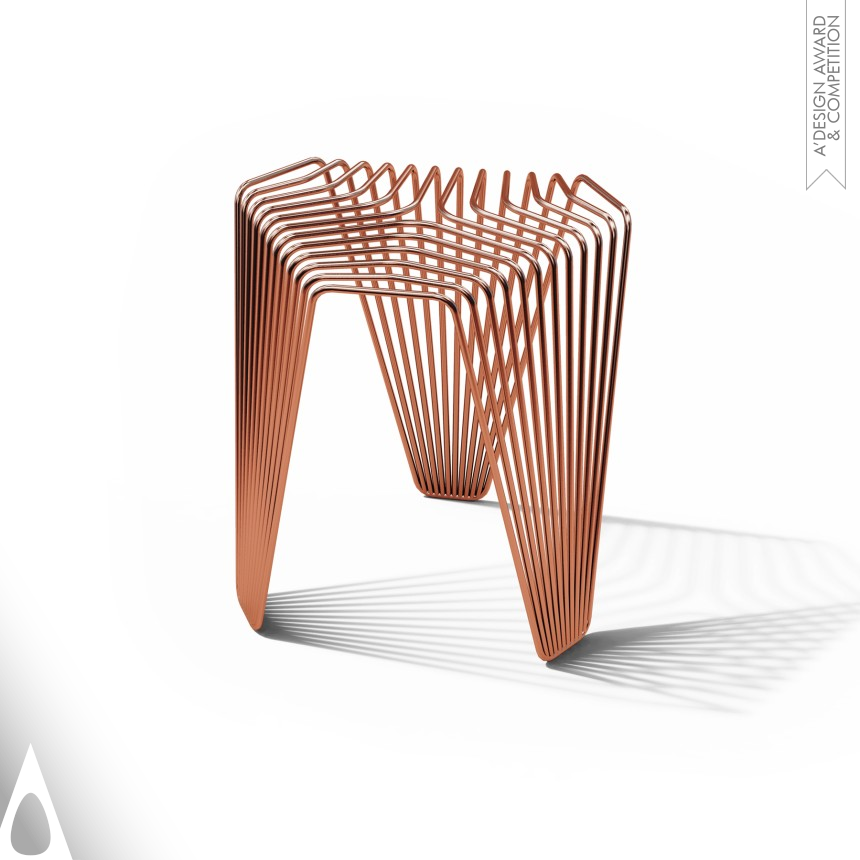 Rodrigo Erthal Stool