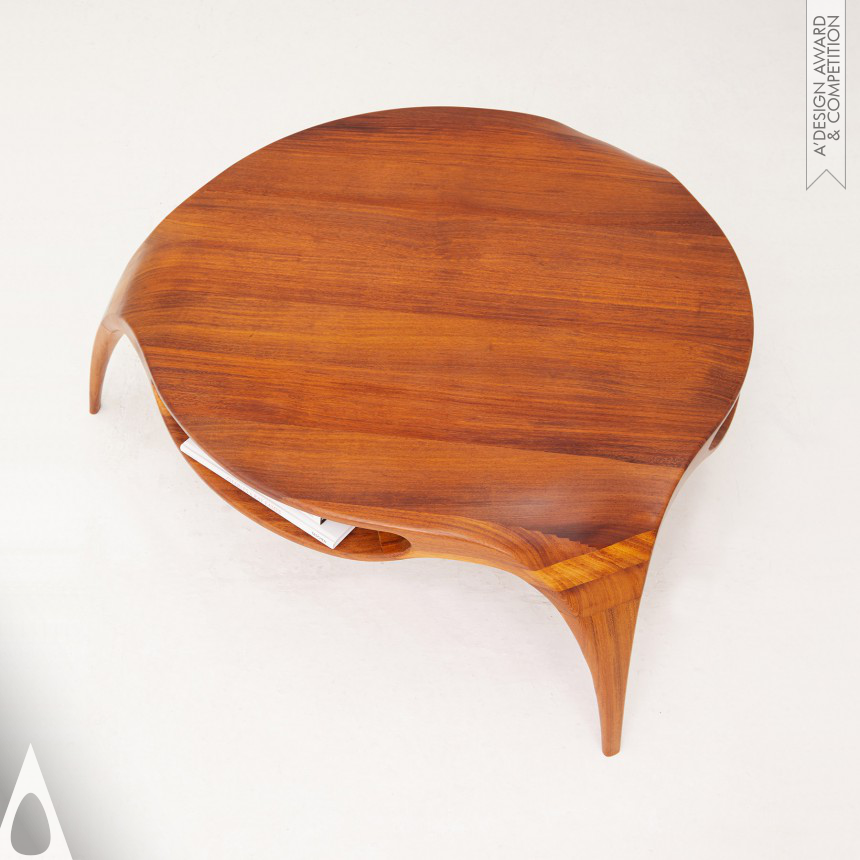 Golden Furniture Design Award Winner 2021 Sankao Coffee Table 