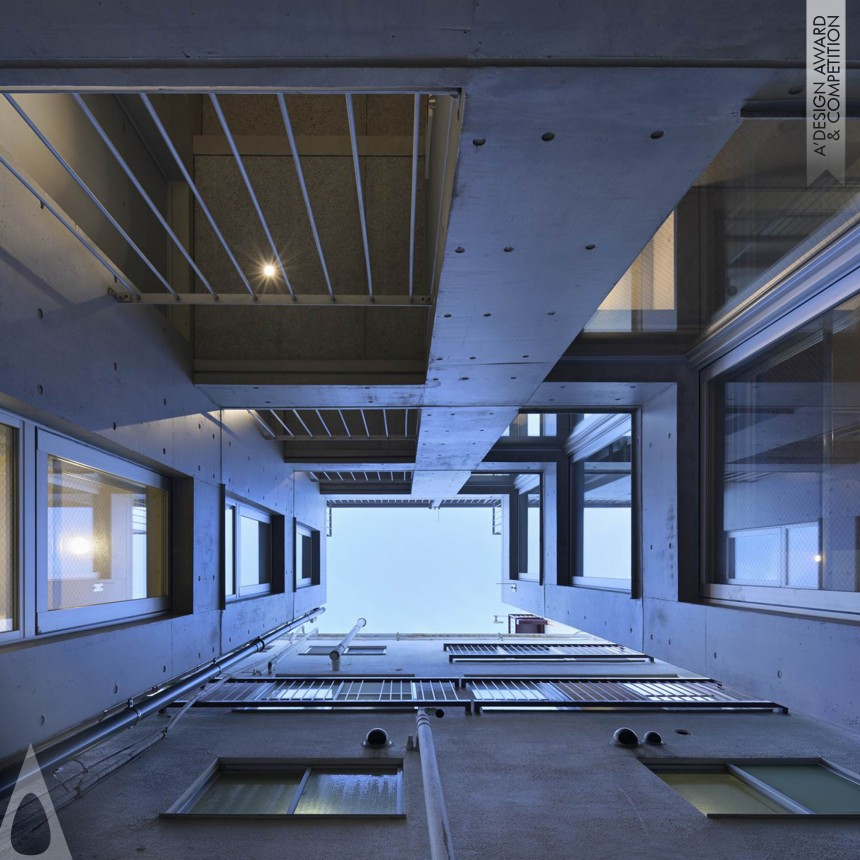 Akira Koyama Complex