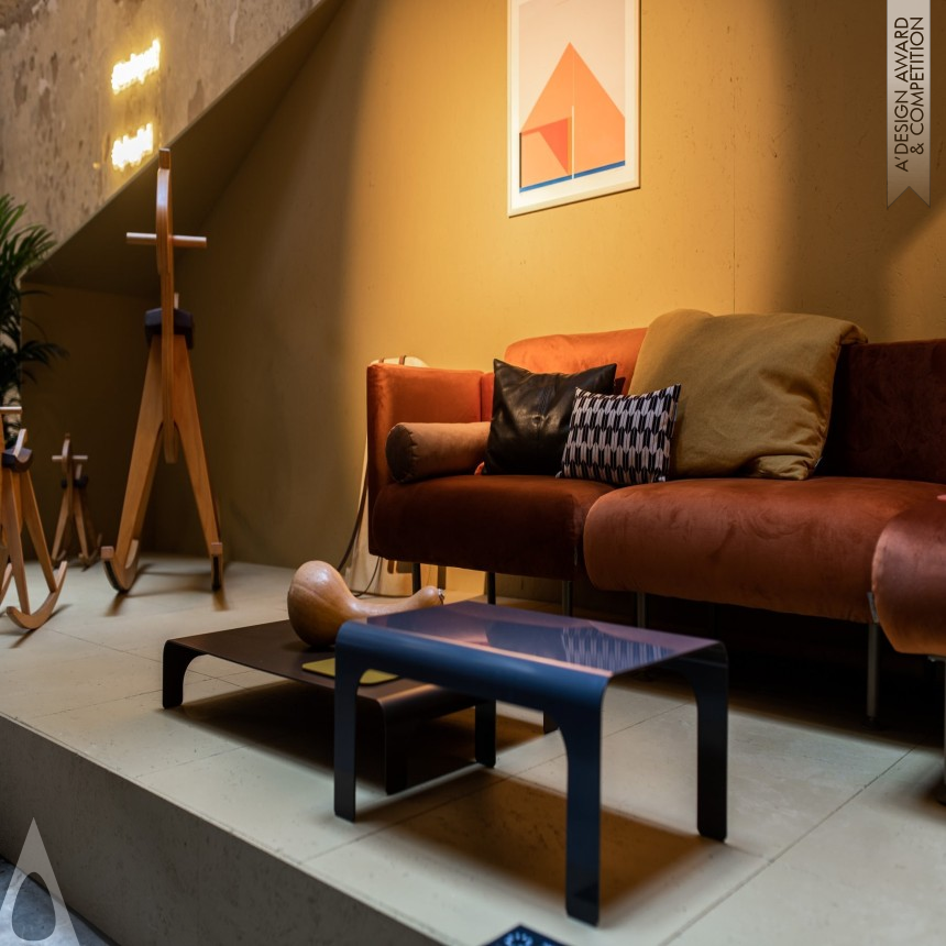 Hungarian Fashion & Design Agency Ltd. design