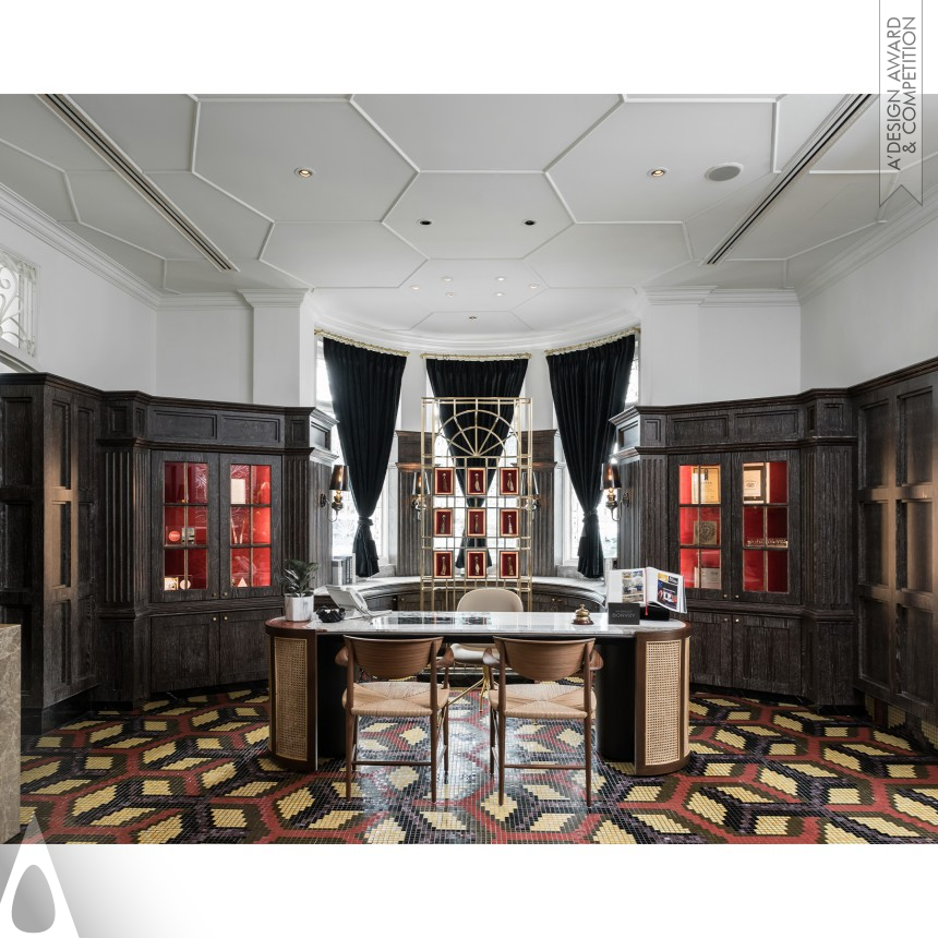 Chaos Design Studio Boutique Hotel 