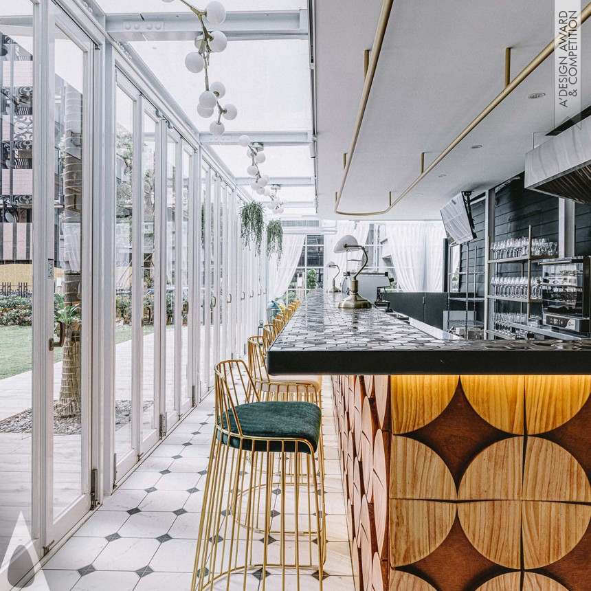 ZHEN-XI,PANG ,China University of Techn Historical Building Restaurant