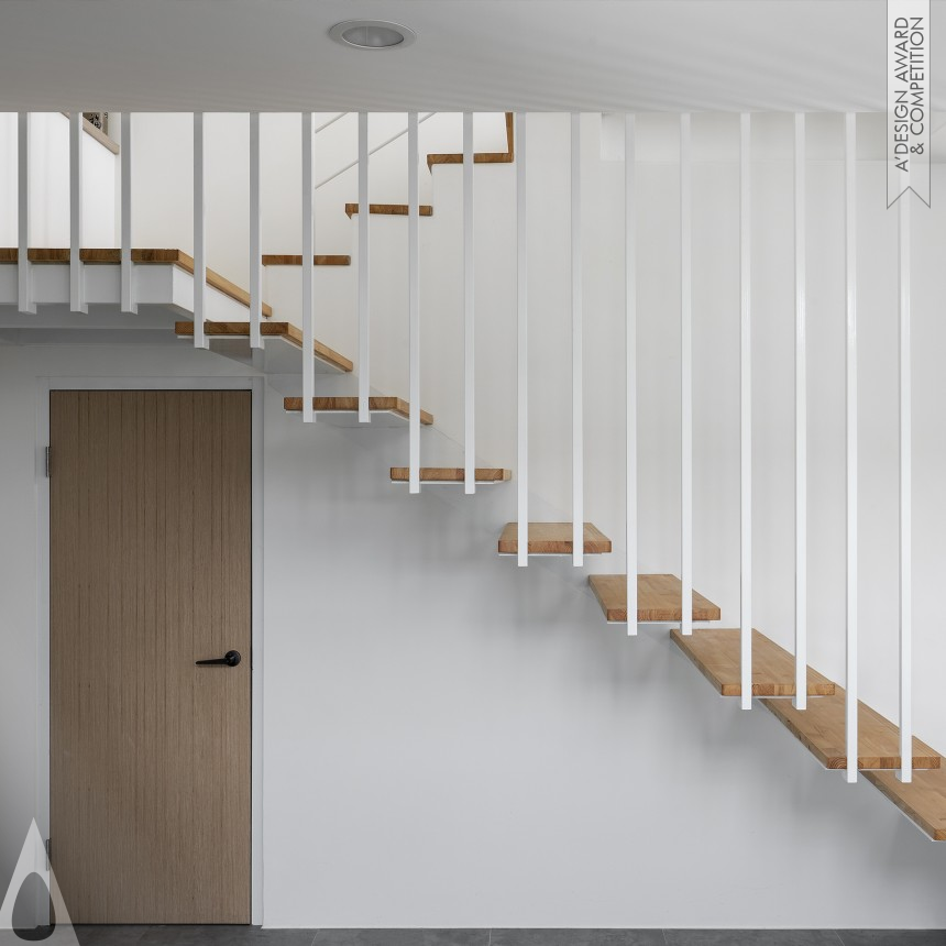 Daisuke Nagatomo and Minnie Jan design