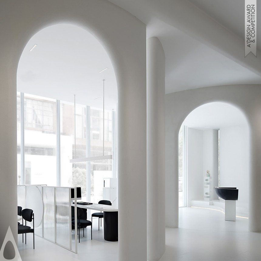 Chen Fengfeng,Jiang Baoyi Retail Space