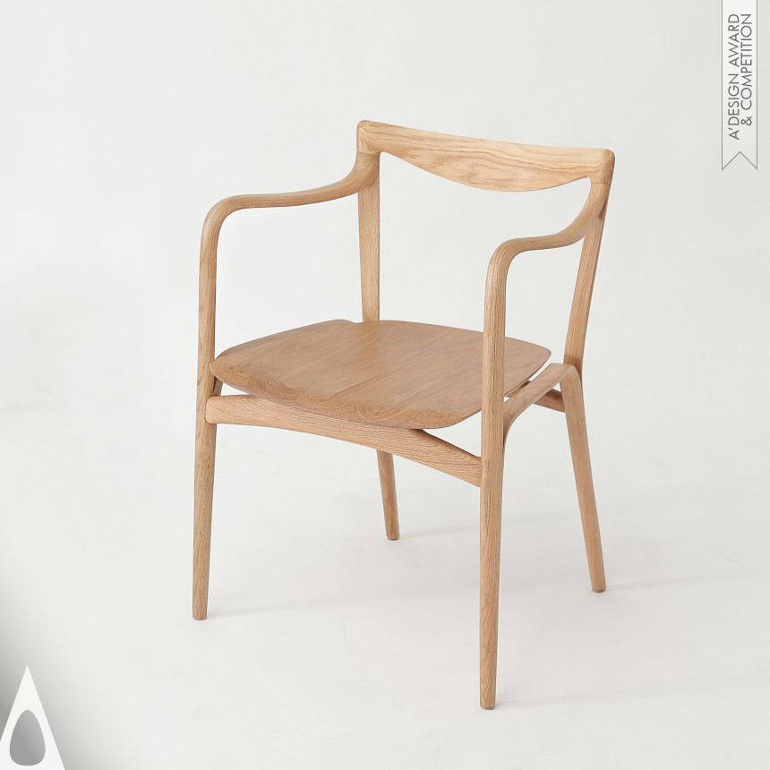 Chair by Xu Le
