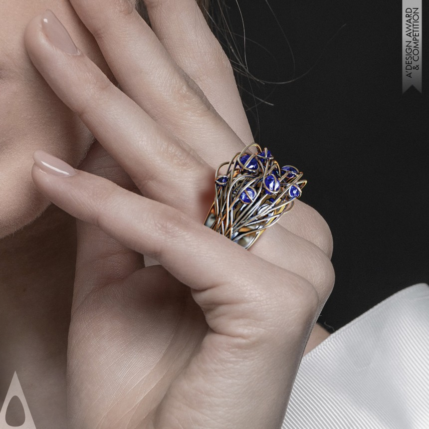 Masoud Serati Nouri's Luxuriate Ring