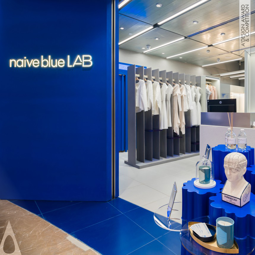 Naive Blue Lab Photo Shooting Space