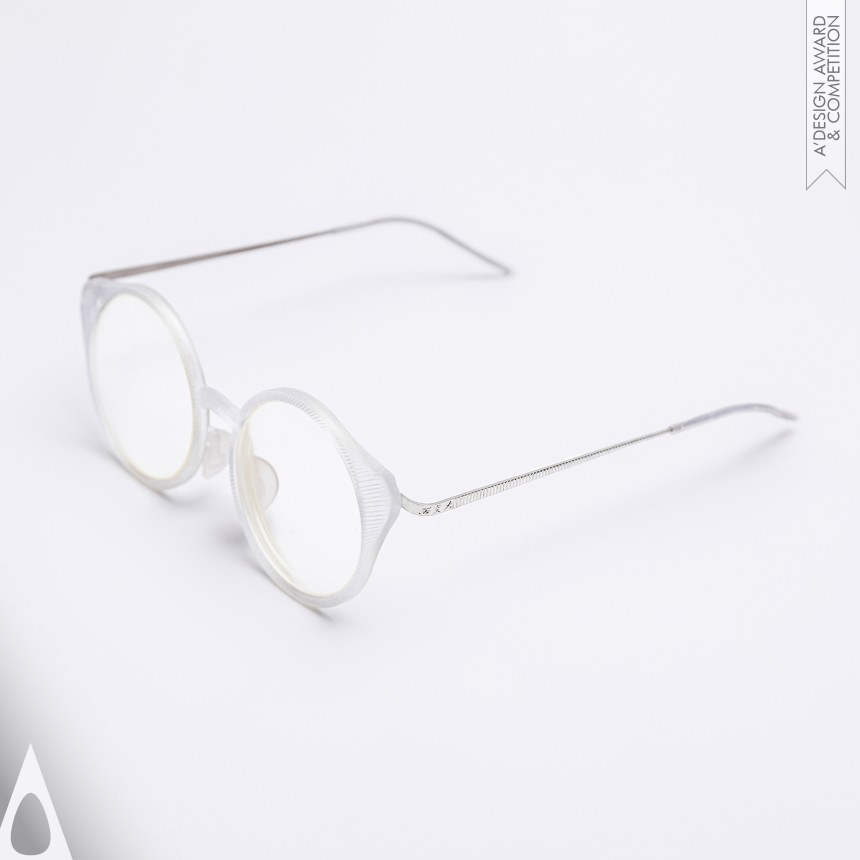 Hongwei Li Eyeglass Frame