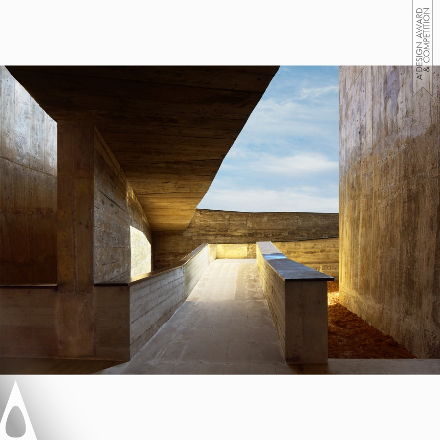 Bronze Architecture, Building and Structure Design Award Winner 2022 A Monument Without Words Exhibition Center 