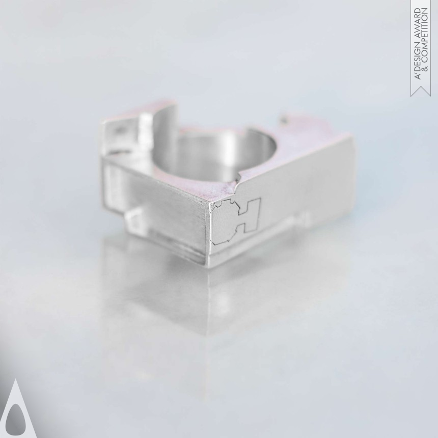 Nazanin Saranjampour Geometry of Fiction