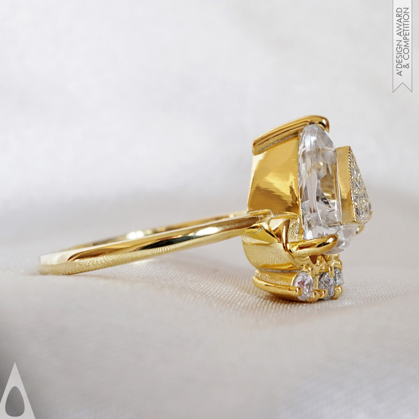 Tippy Hung Fine Jewelry Ring