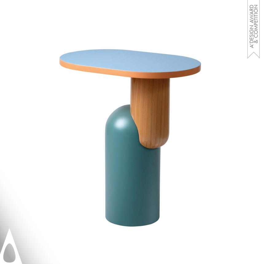 Gabriela Campos Side Table