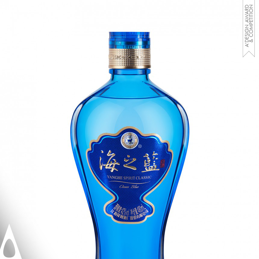 Jingzhang Xiao and Dongyan Ruan's Ocean Blue Alcoholic Beverage Packaging