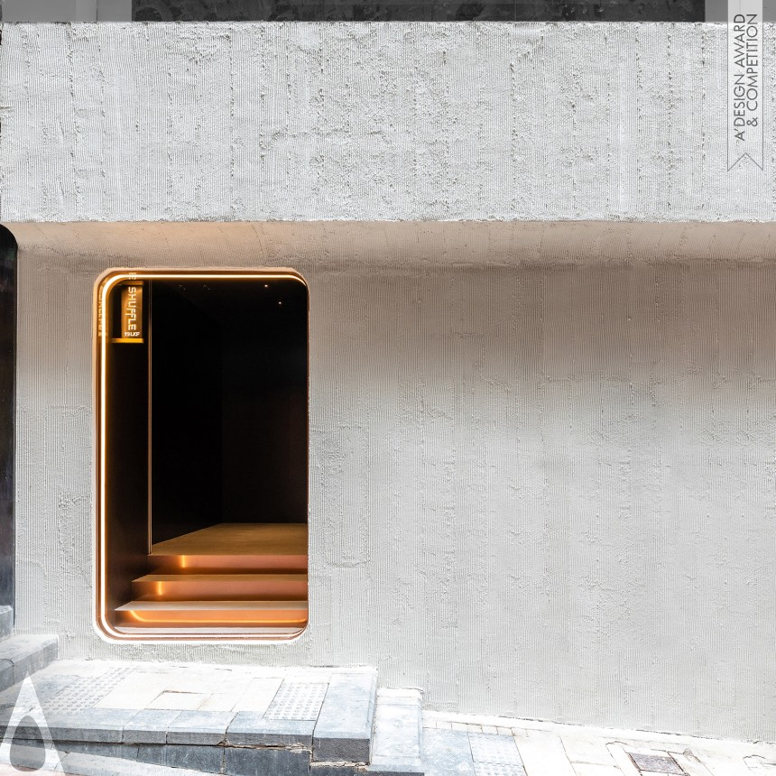 Nikki, LK Ho Shuffle