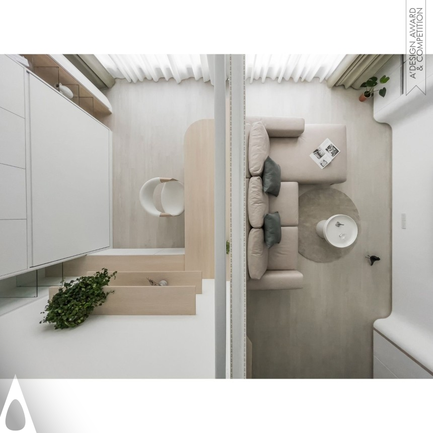 Chia Hao Tung's Parrot and Human Residential House