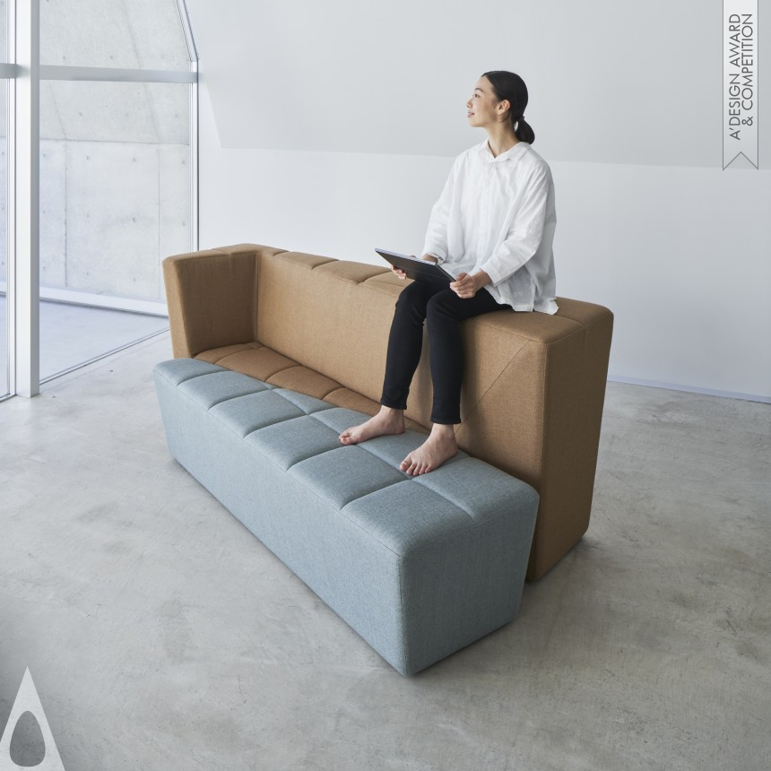 Tomoki Doi Sofa
