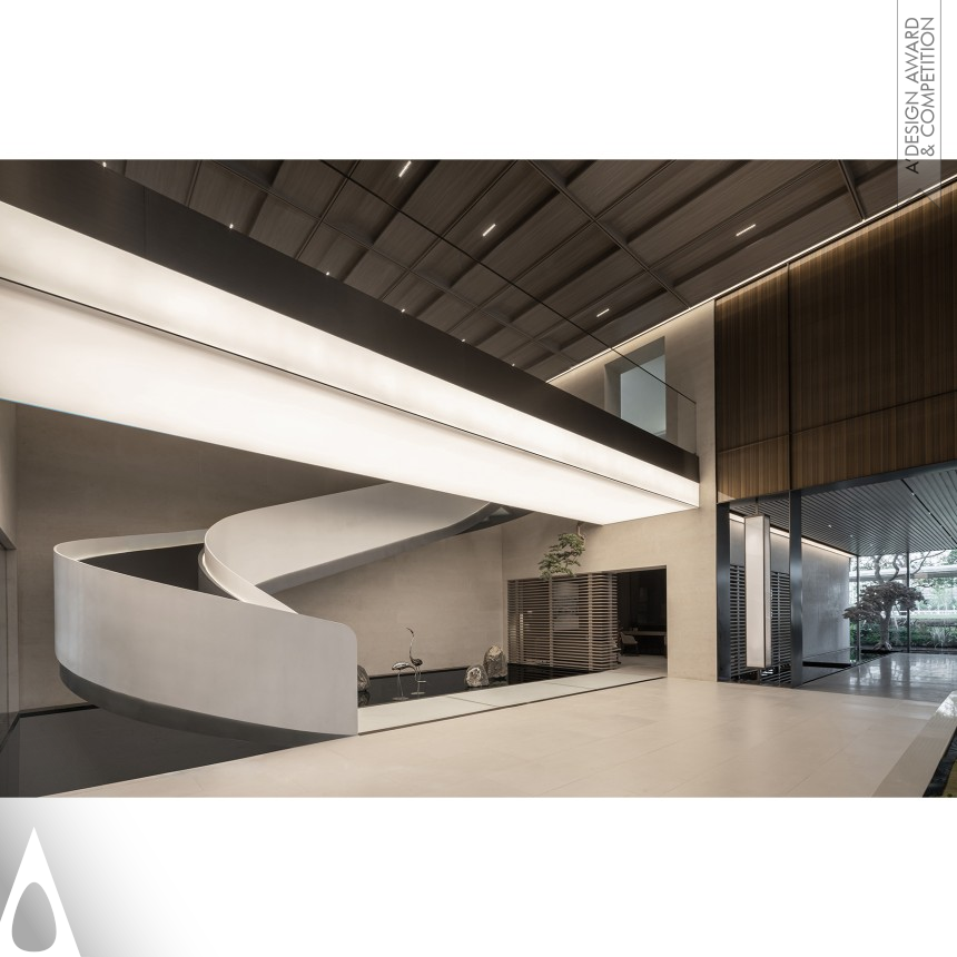 Kris Lin Sale Center