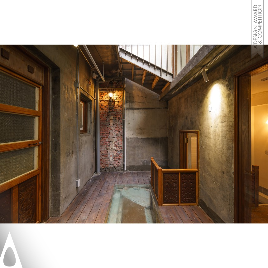 Fei-Lung Huang Shared Space