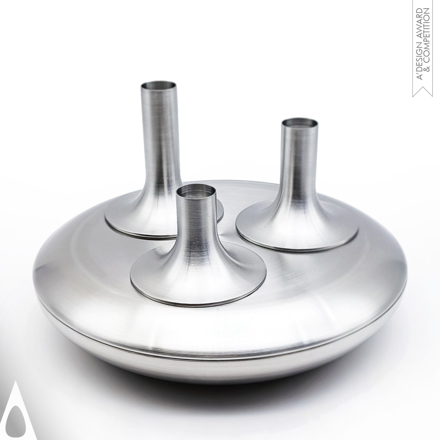 Iron Winner. Utospace by Irene Yeung