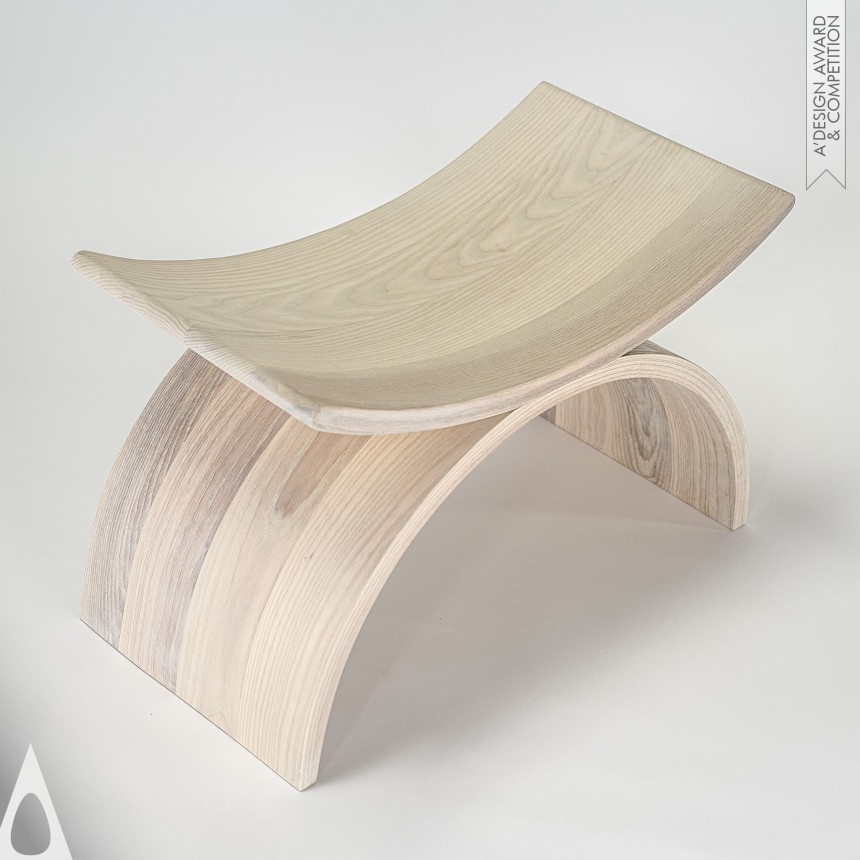 Arcstool designed by Li Ying Huang