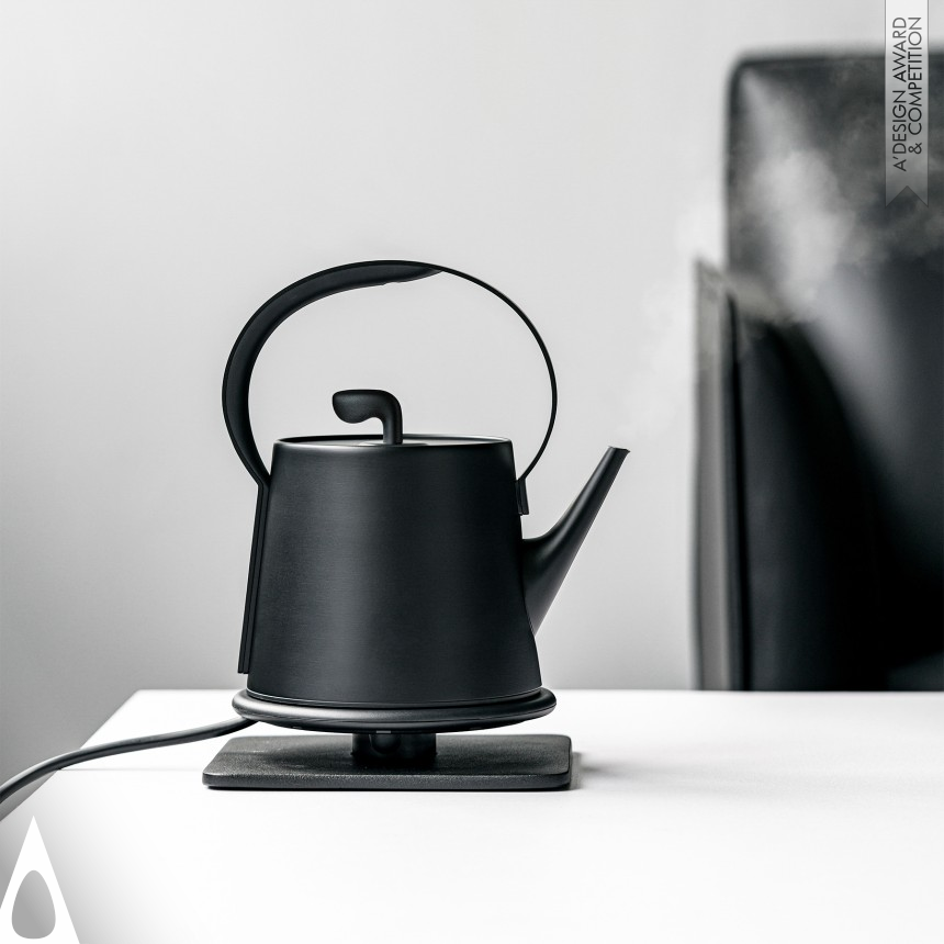 Silver Home Appliances Design Award Winner 2024 Forget Intelligent Kettle 