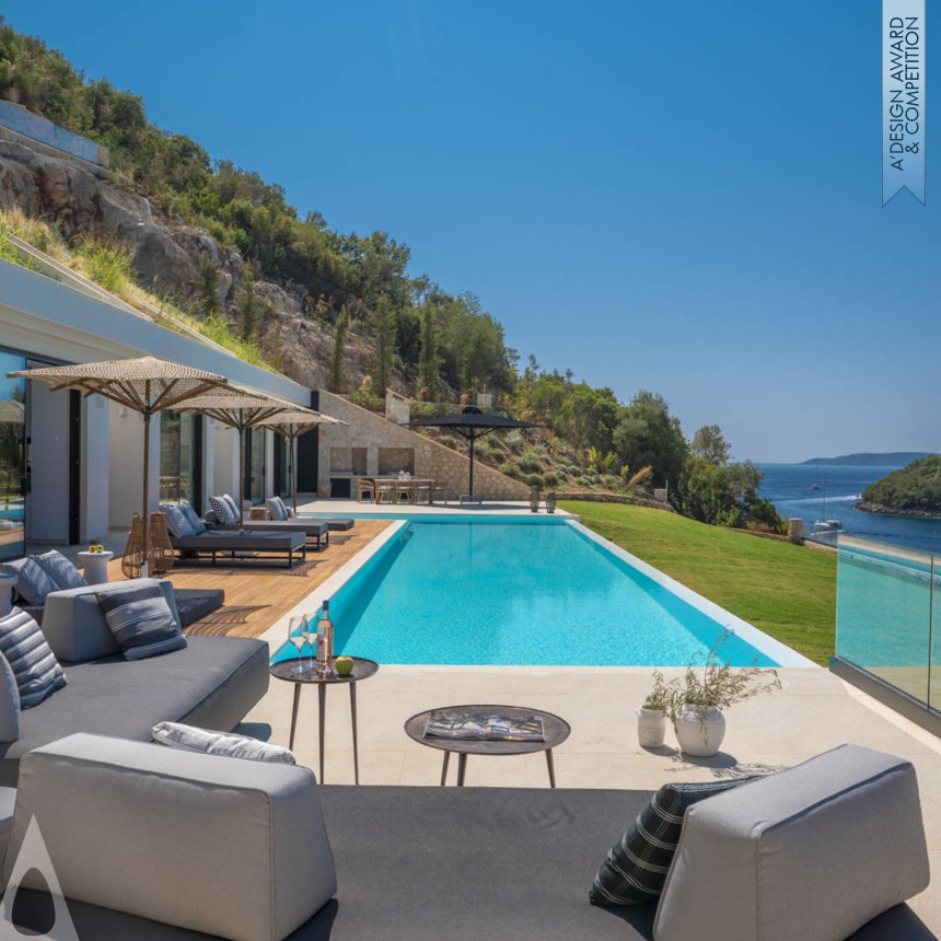 VASSILIS SIAFARICAS Subterranean Luxury Villas