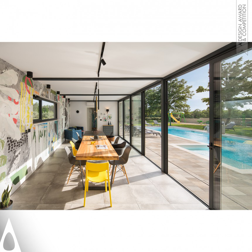 Iron Interior Space and Exhibition Design Award Winner 2024 Green Frame Garden Holiday Villa 