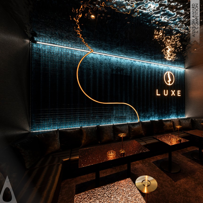 Luxe Lounge