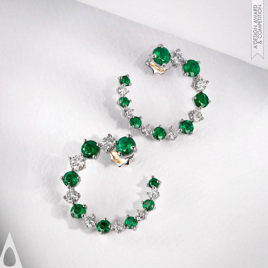 Green Circ - Bronze Jewelry Design Award Winner