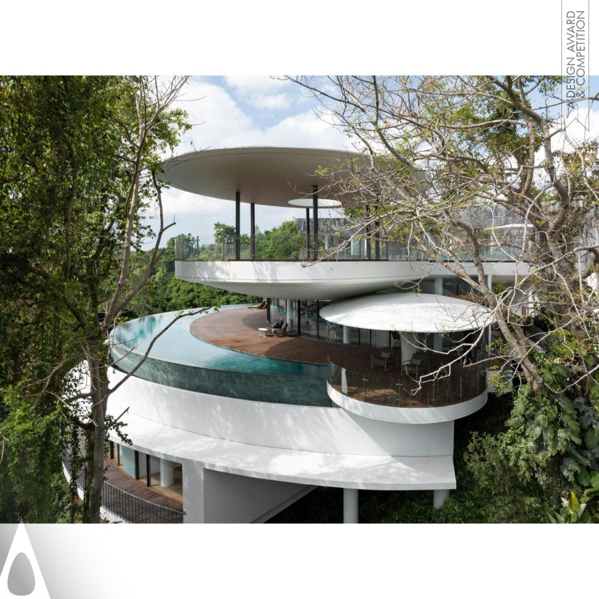 Tonny Wirawan Suriadjaja's Bumi Kinar Hotel And Resort