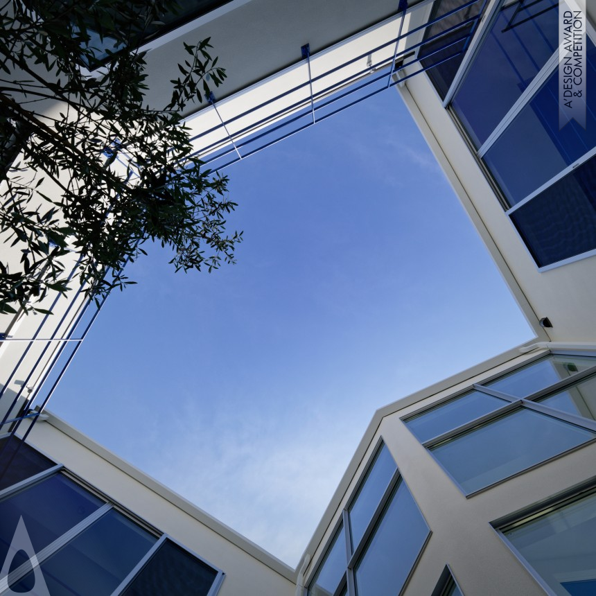 Shin Takamatsu and Kei Tamai's Yokohama Aoba Housing